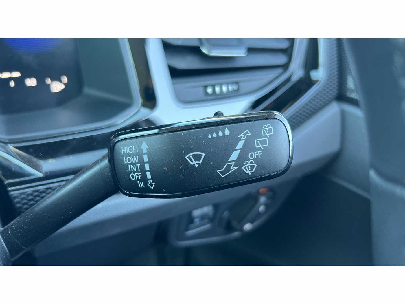 Volkswagen Polo MK6 Facelift (2021) 1.0 TSI 95PS Life