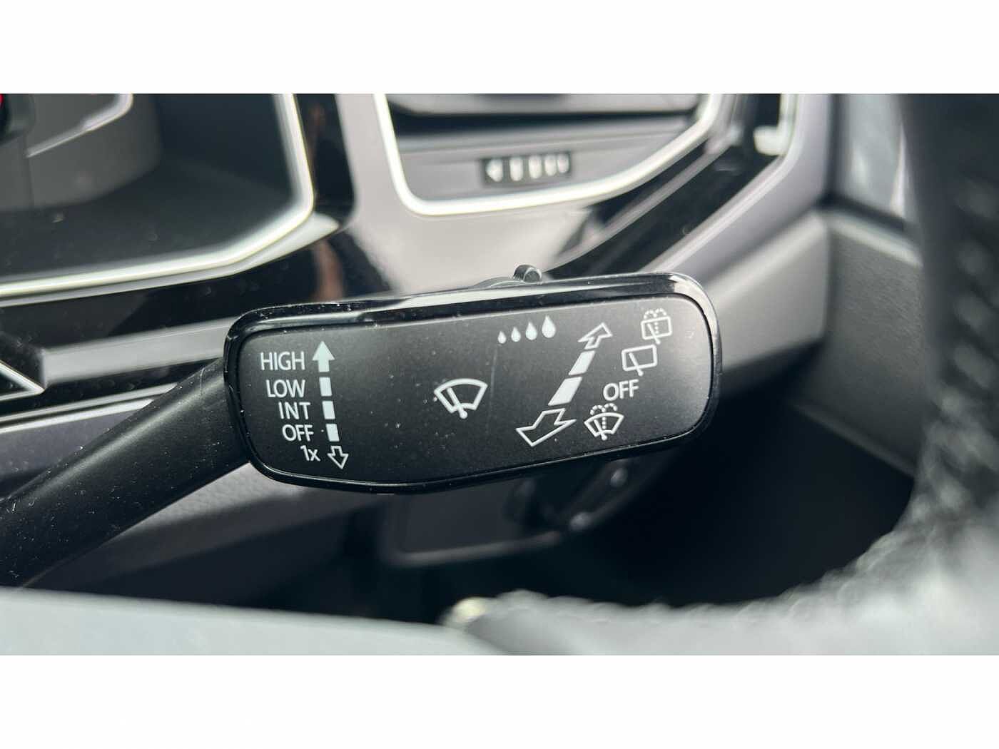 Volkswagen Polo MK6 Facelift 1.0 TSI (95ps) Style