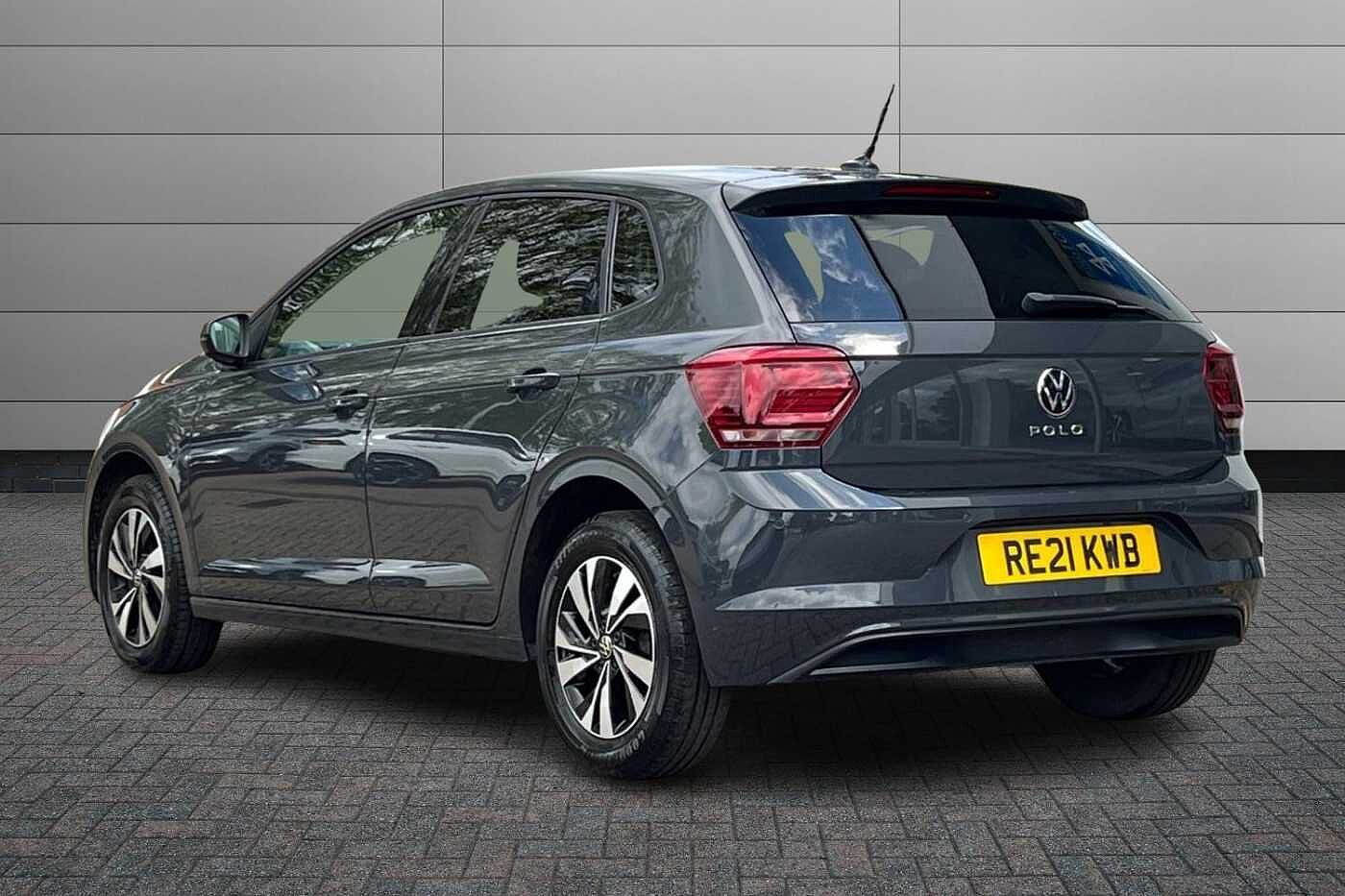 Volkswagen Polo 1.0 TSI Match Hatchback 5dr Petrol Manual Euro 6 (s/s) (95 ps) App-Connect!