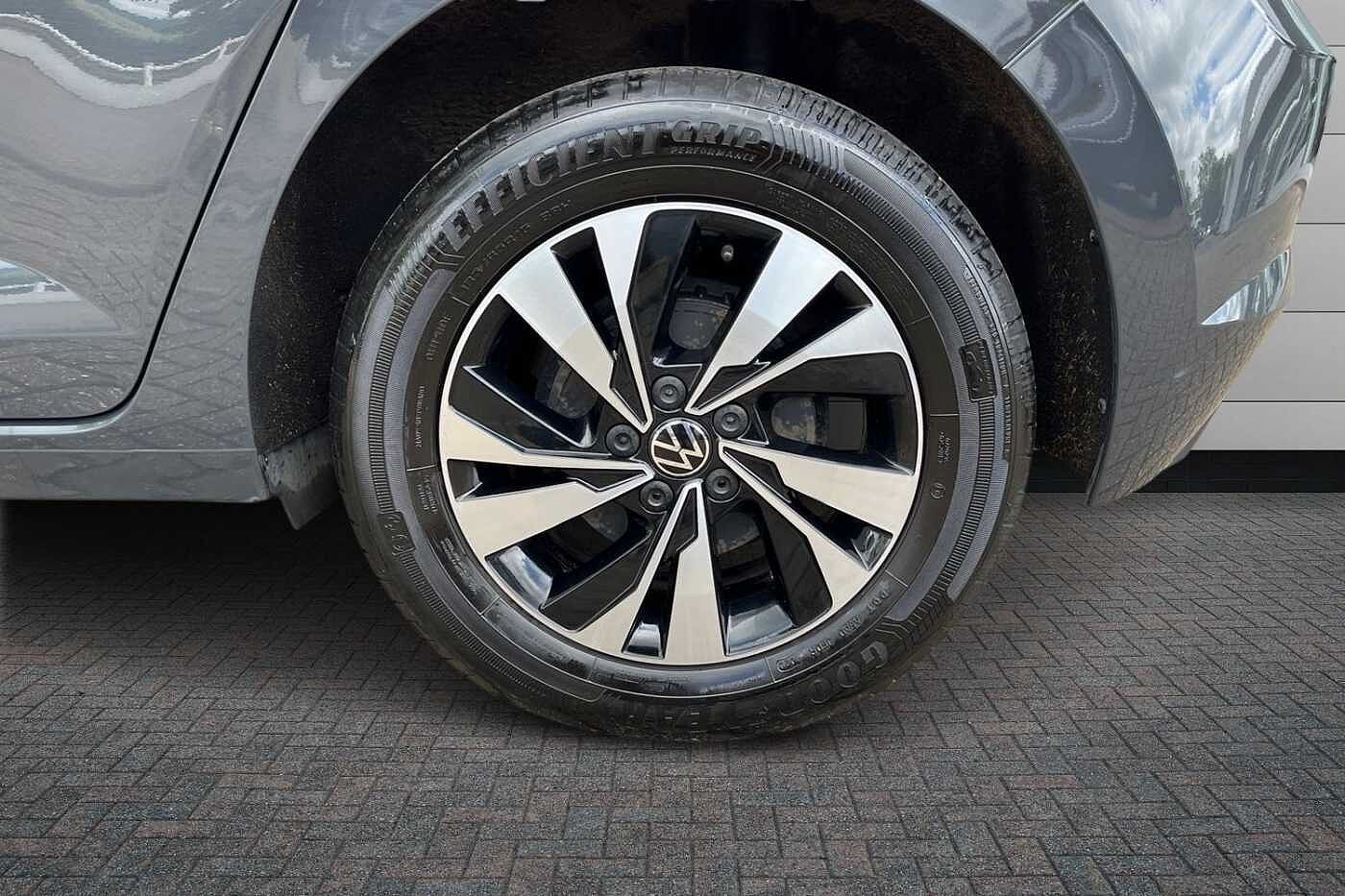 Volkswagen Polo 1.0 TSI Match Hatchback 5dr Petrol Manual Euro 6 (s/s) (95 ps) App-Connect!