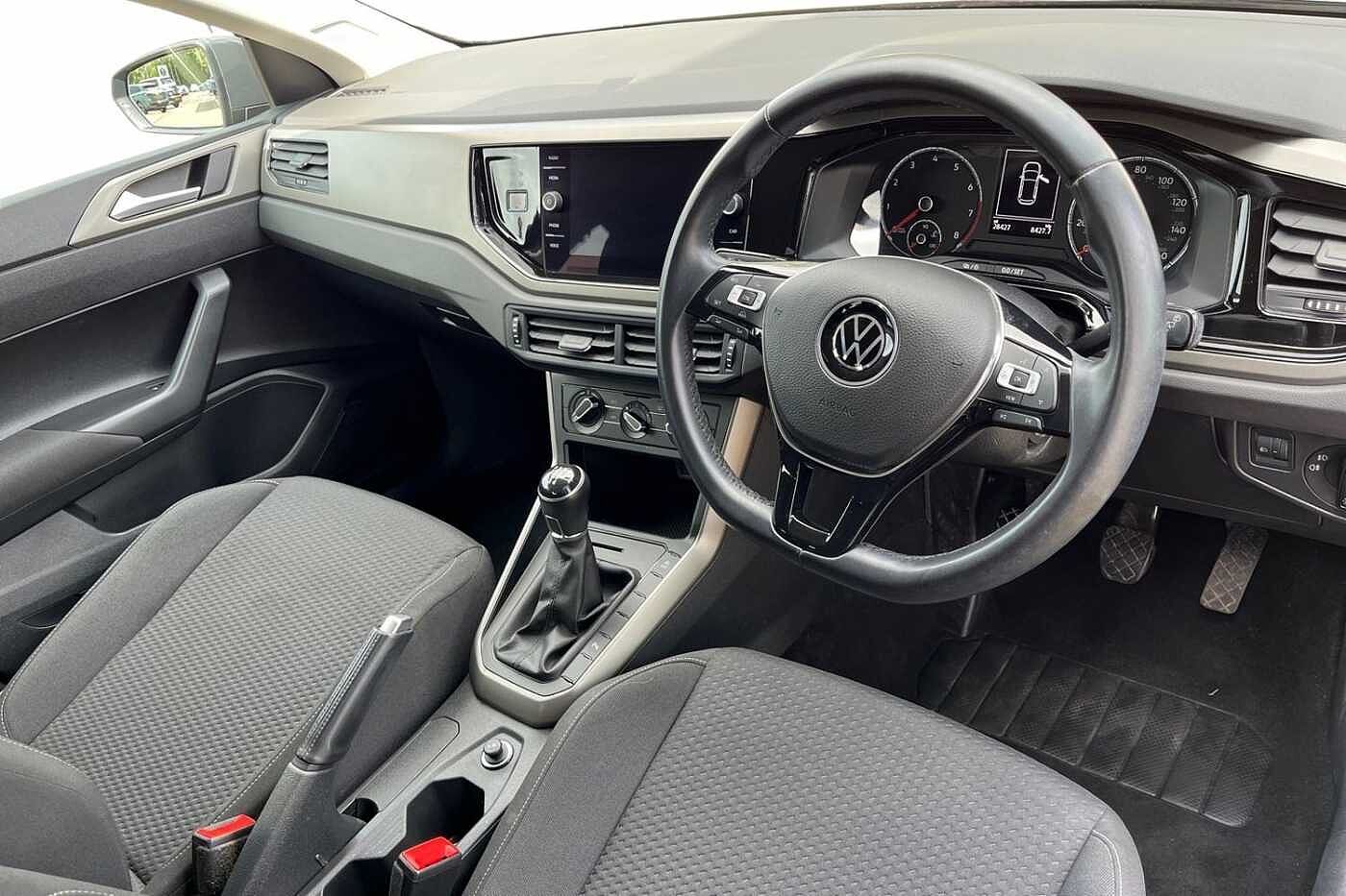 Volkswagen Polo 1.0 TSI Match Hatchback 5dr Petrol Manual Euro 6 (s/s) (95 ps) App-Connect!