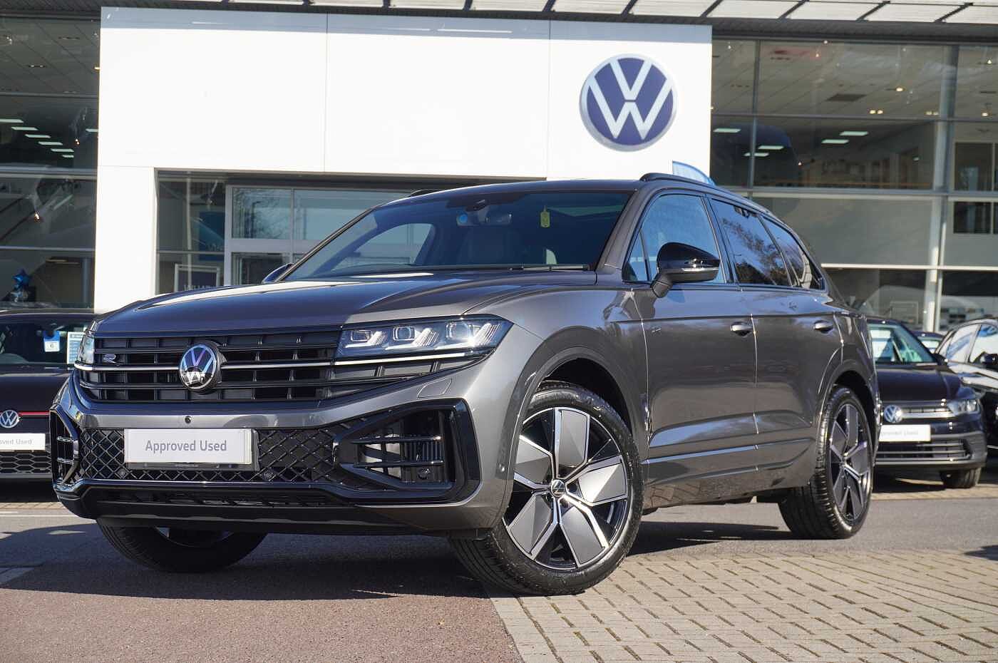 Volkswagen TOUAREG Black Edition V6 TSI 4Motion Tip 3.0 8 SPEED 5 door