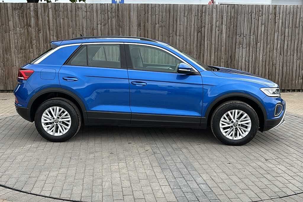 Volkswagen T-ROC Mark 1 Facelift (2022) 1.0 TSI Life 110PS