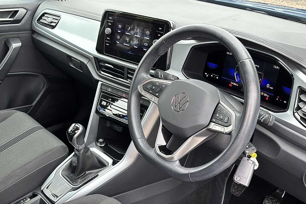 Volkswagen T-ROC Mark 1 Facelift (2022) 1.0 TSI Life 110PS