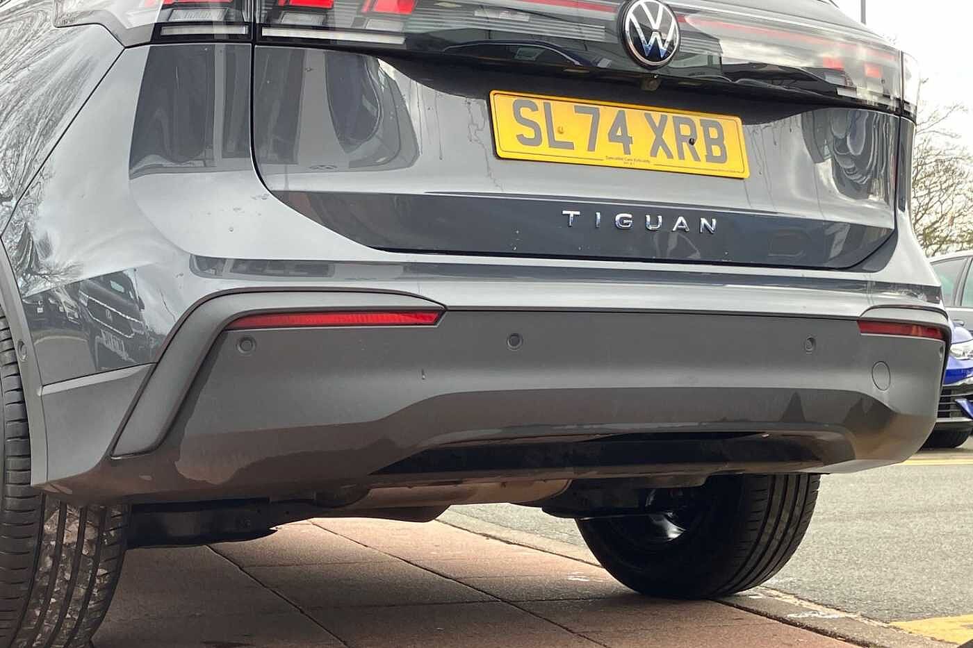Volkswagen Tiguan Life 2.0 TDI 150PS 7-Speed DSG 5 Door
