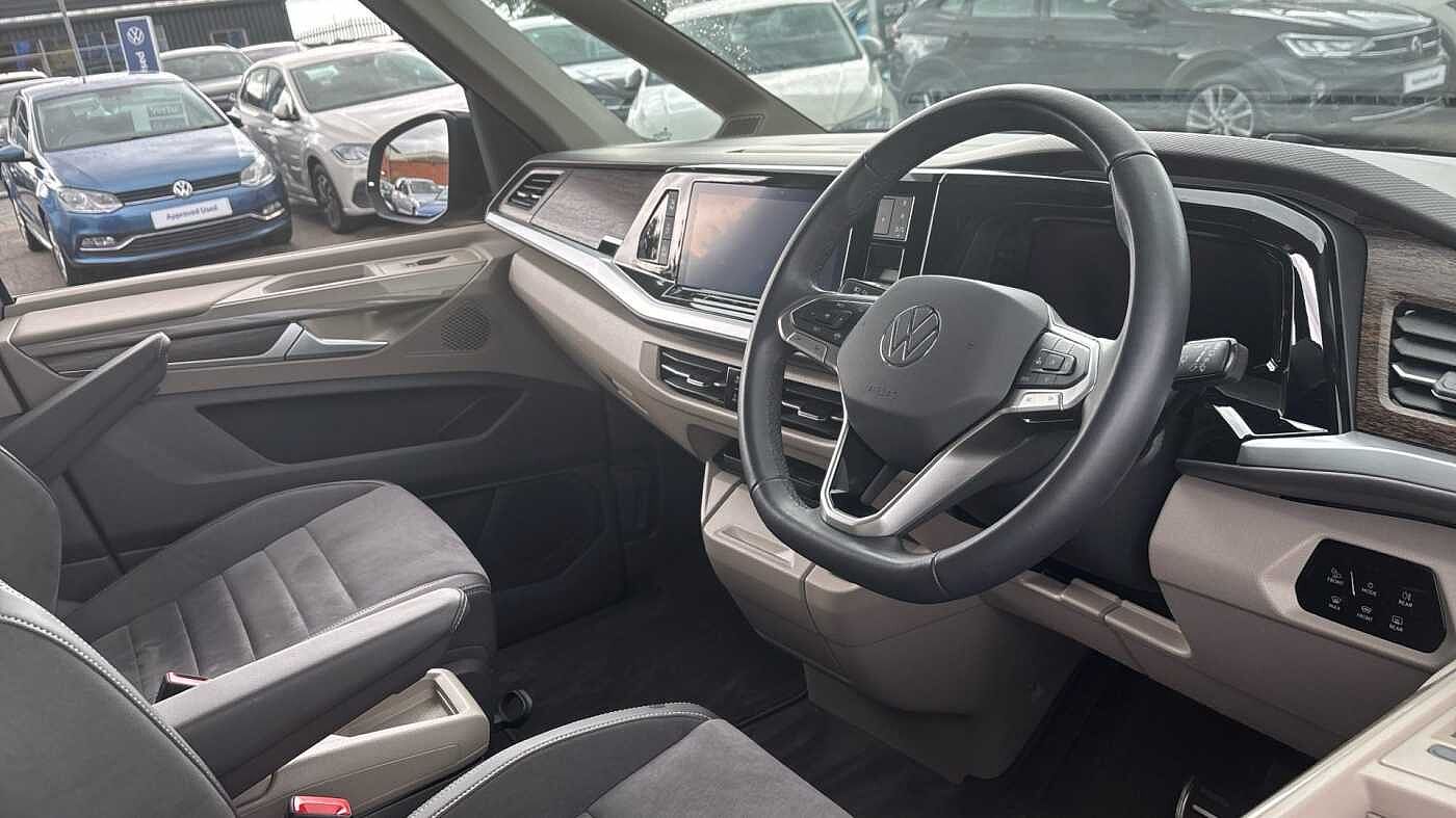 Volkswagen Multivan 2.0 TSI Style 5dr LWB DSG Petrol Estate