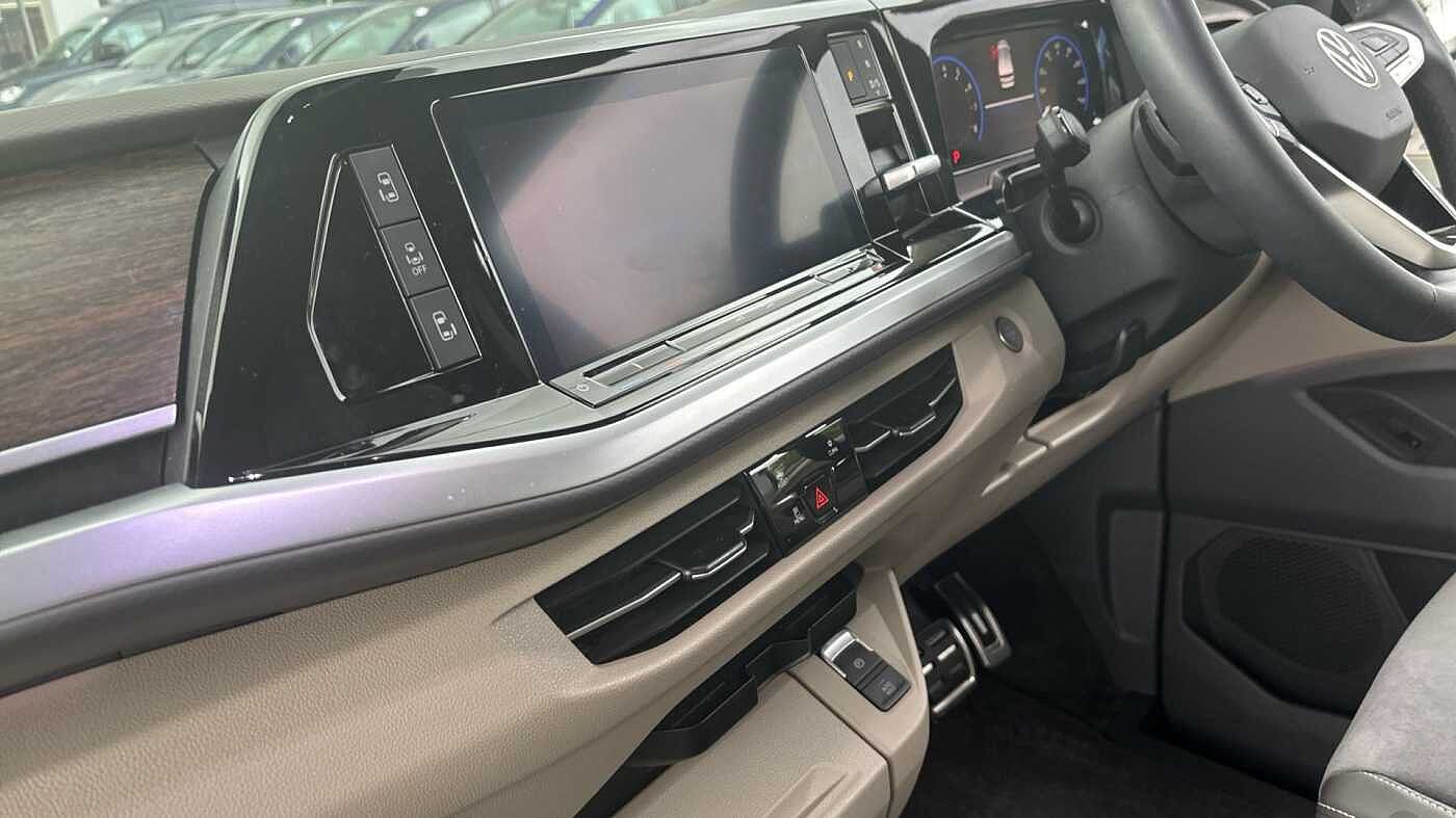 Volkswagen Multivan 2.0 TSI Style 5dr LWB DSG Petrol Estate