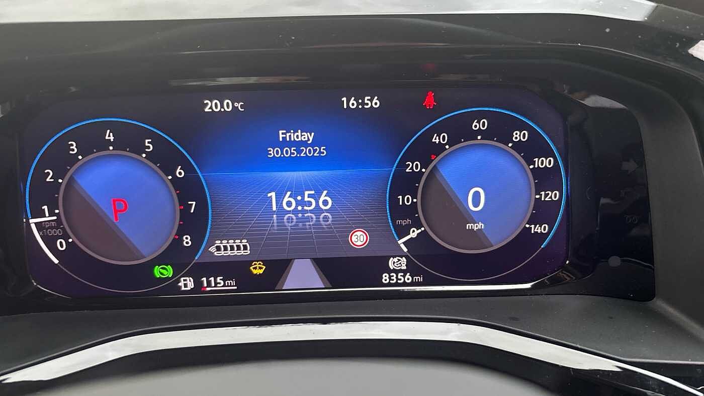 Volkswagen Multivan 2.0 TSI Style 5dr LWB DSG Petrol Estate