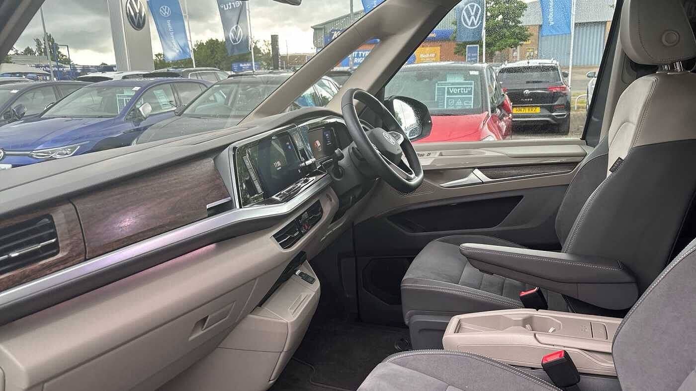 Volkswagen Multivan 2.0 TSI Style 5dr LWB DSG Petrol Estate