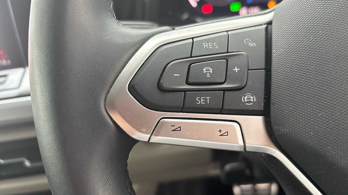 Volkswagen Multivan 2.0 TSI Style 5dr LWB DSG Petrol Estate