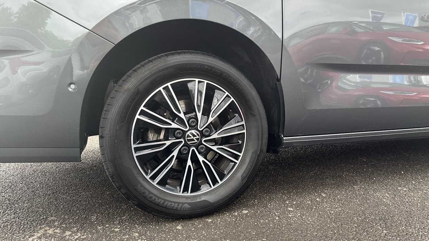 Volkswagen Multivan 2.0 TSI Style 5dr LWB DSG Petrol Estate