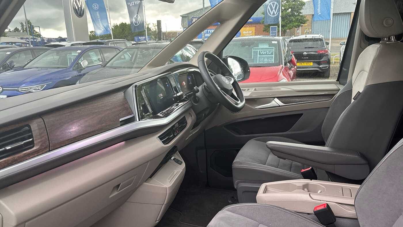 Volkswagen Multivan 2.0 TSI Style 5dr LWB DSG Petrol Estate