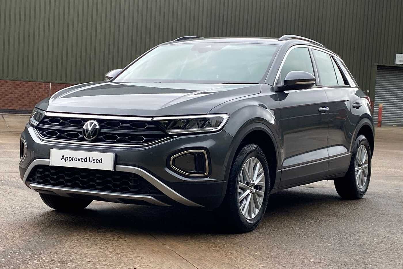 Volkswagen T-Roc 1.5 TSI Life SUV 5dr Petrol Manual Euro 6 (s/s) (150 ps)