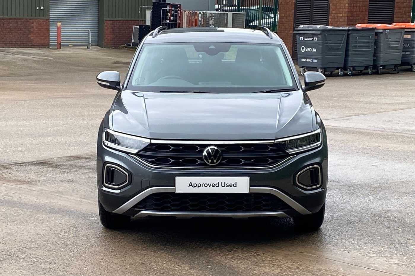Volkswagen T-Roc 1.5 TSI Life SUV 5dr Petrol Manual Euro 6 (s/s) (150 ps)