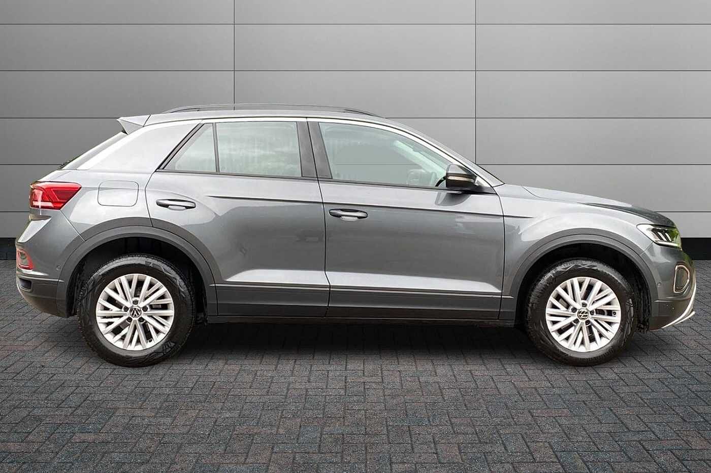 Volkswagen T-Roc 1.5 TSI Life SUV 5dr Petrol Manual Euro 6 (s/s) (150 ps)