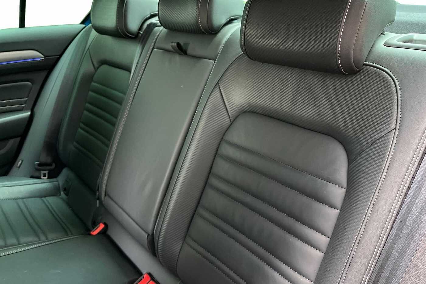 Volkswagen Passat 1.5 TSI (150ps) R-Line EVO Saloon