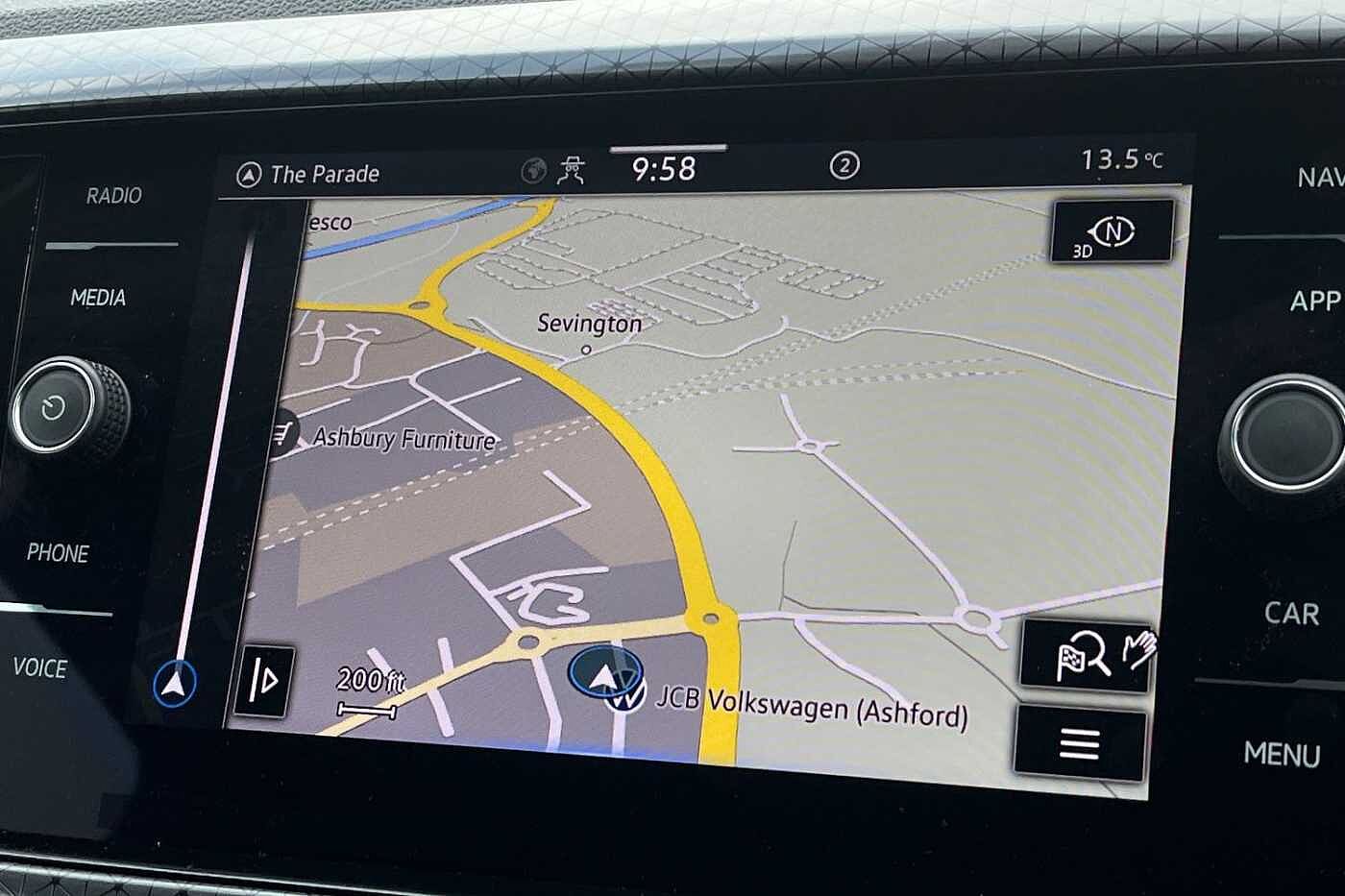 Volkswagen T-Cross 1.0 TSI (110ps) SEL Hatchback