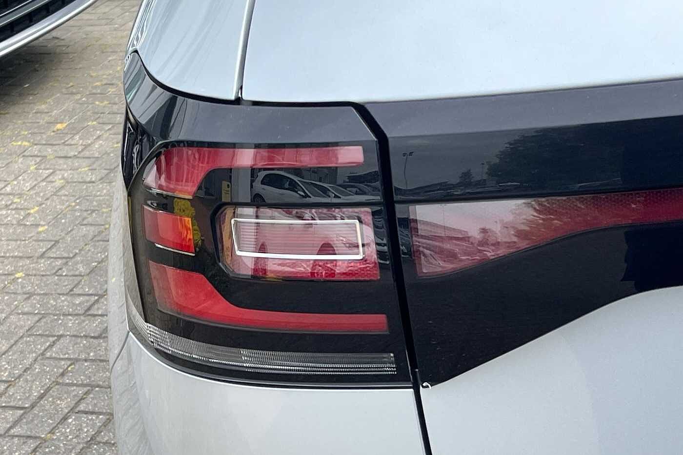 Volkswagen T-Cross 1.0 TSI (110ps) SEL Hatchback