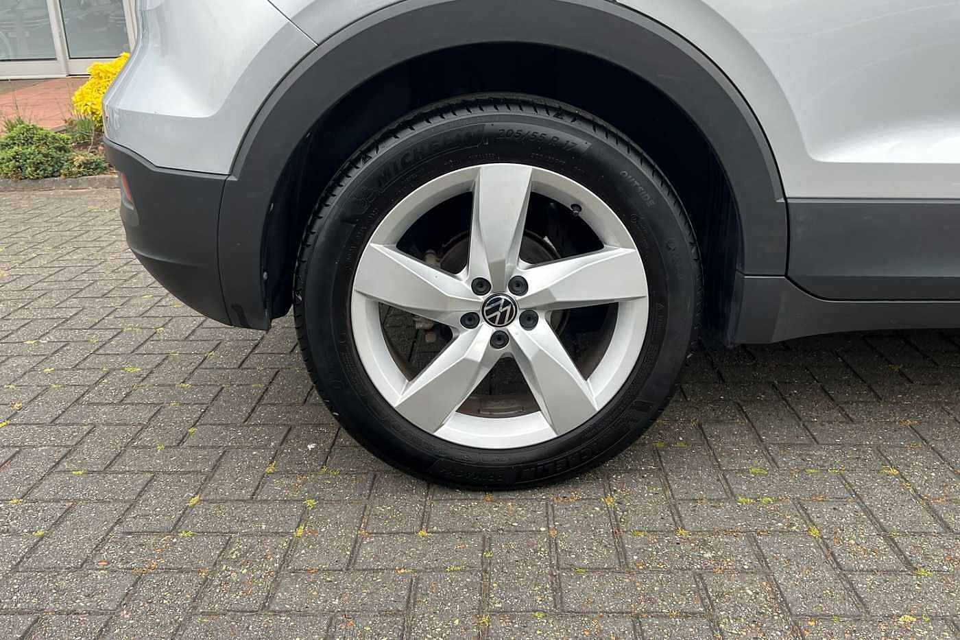 Volkswagen T-Cross 1.0 TSI (110ps) SEL Hatchback