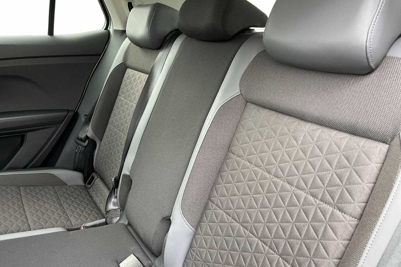 Volkswagen T-Cross 1.0 TSI (110ps) SEL Hatchback