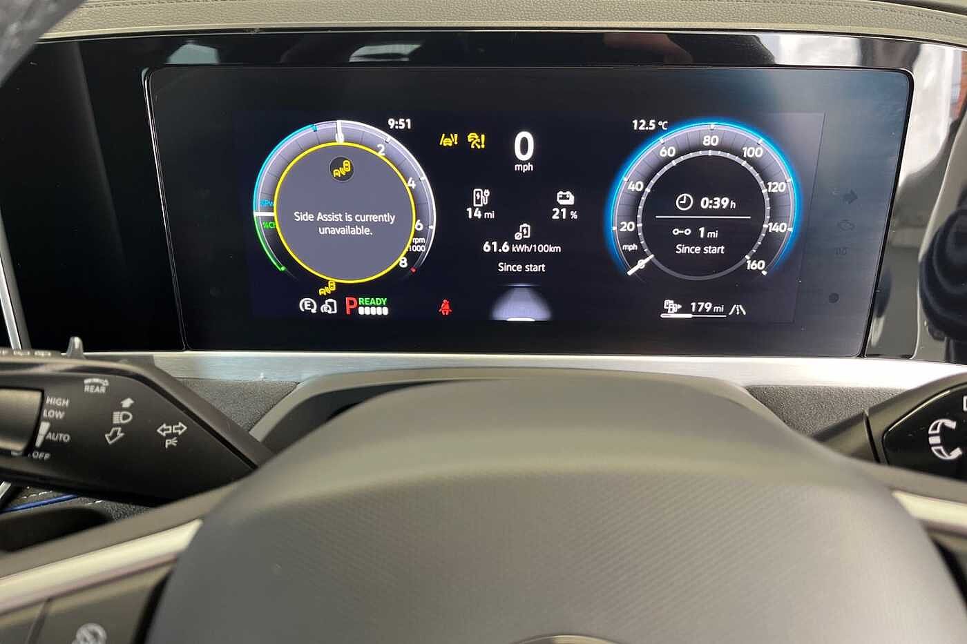 Volkswagen Passat 1.5 TSI eHybrid 19.7kWh R-Line Estate 5dr Petrol Plug-in Hybrid DSG Euro 6 (s/s)