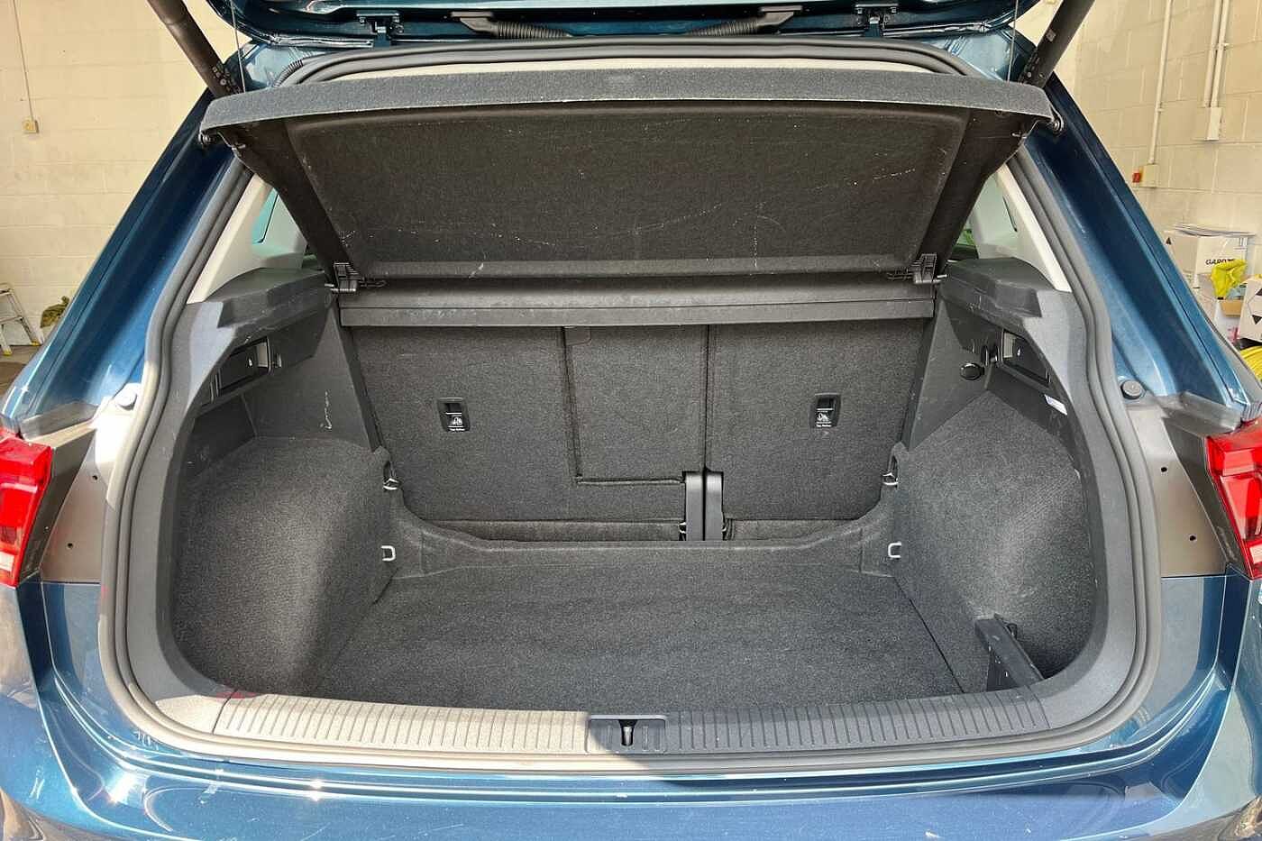 Volkswagen Tiguan 1.5 TSI Active SUV 5dr Petrol DSG Euro 6 (s/s) (150 ps)