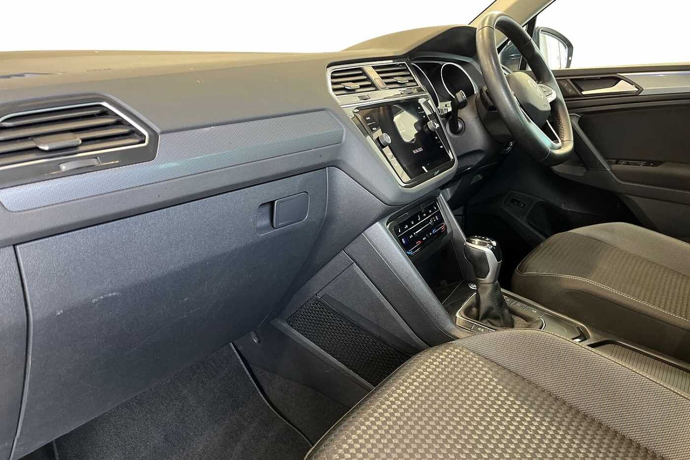 Volkswagen Tiguan 1.5 TSI Active SUV 5dr Petrol DSG Euro 6 (s/s) (150 ps)