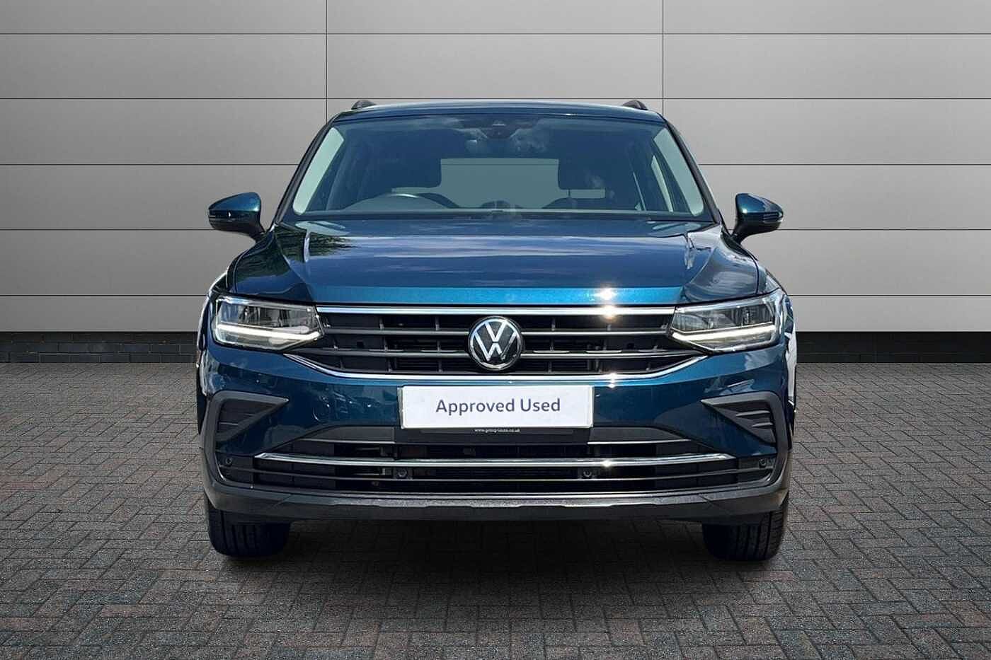 Volkswagen Tiguan 1.5 TSI Active SUV 5dr Petrol DSG Euro 6 (s/s) (150 ps)