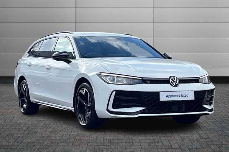 Volkswagen Passat 1.5 TSI eHybrid 19.7kWh R-Line Estate 5dr Petrol Plug-in Hybrid DSG Euro 6 (s/s)