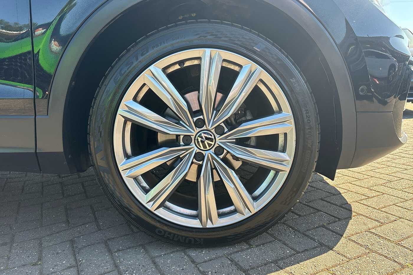 Volkswagen Tiguan 1.5 TSI 150 Elegance 5dr DSG