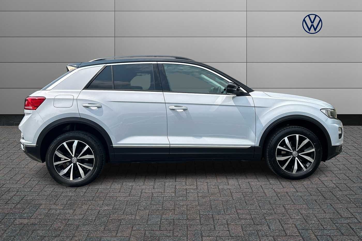 Volkswagen T-ROC 2017 1.0 TSI Design 115PS