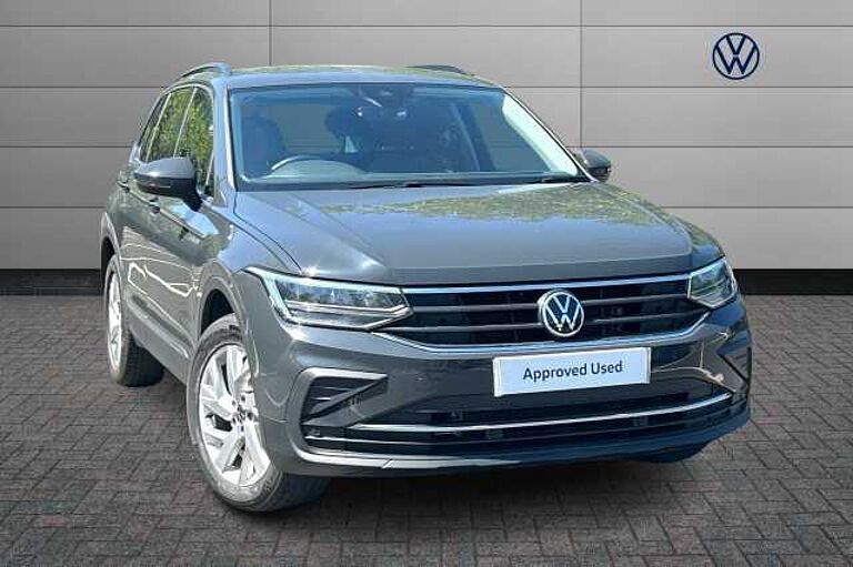 Volkswagen Tiguan 1.5 TSI (150ps) Life EVO DSG 5 door