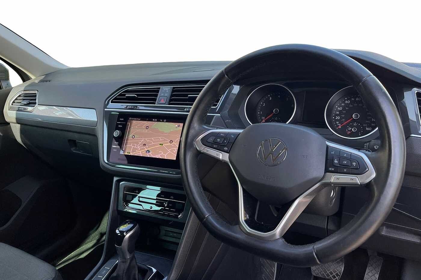 Volkswagen Tiguan 1.5 TSI Life SUV 5dr Petrol DSG Euro 6 (s/s) (150 ps)