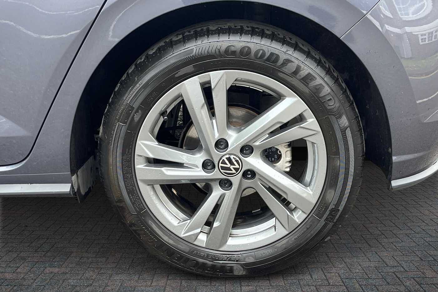 Volkswagen Polo 1.0 TSI R-Line Hatchback 5dr Petrol DSG Euro 6 (s/s) (115 ps)