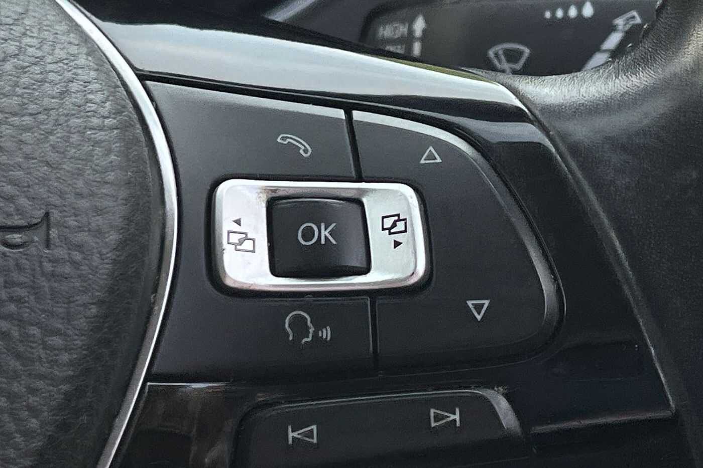 Volkswagen Polo 1.0 BlueMotion Tech SE Hatchback 5dr Petrol Manual Euro 6 (s/s) (75 ps)