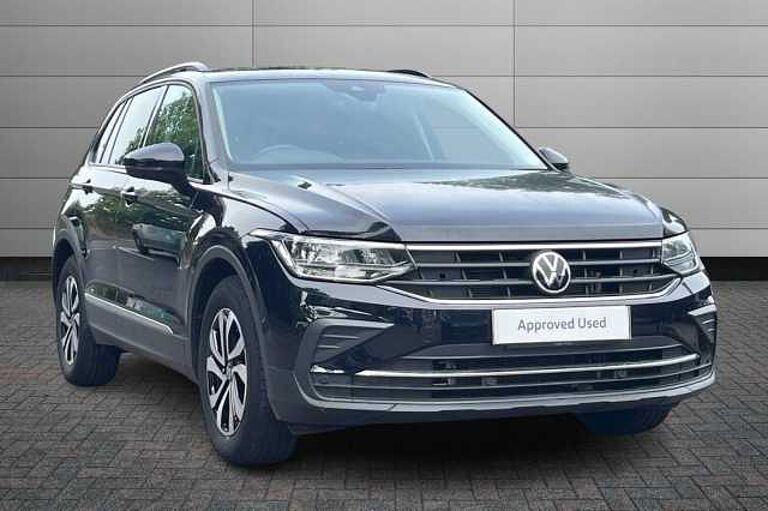 Volkswagen Tiguan 1.5 TSI Active SUV 5dr Petrol DSG Euro 6 (s/s) (150 ps)