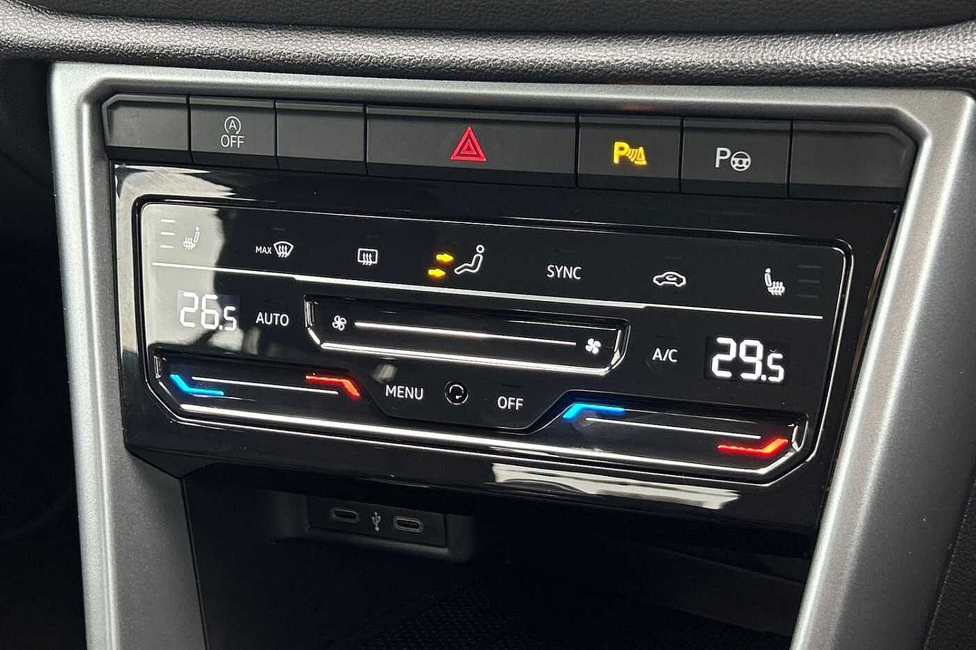Volkswagen T-ROC Mark 1 Facelift (2022) 1.0 TSI Life 110PS