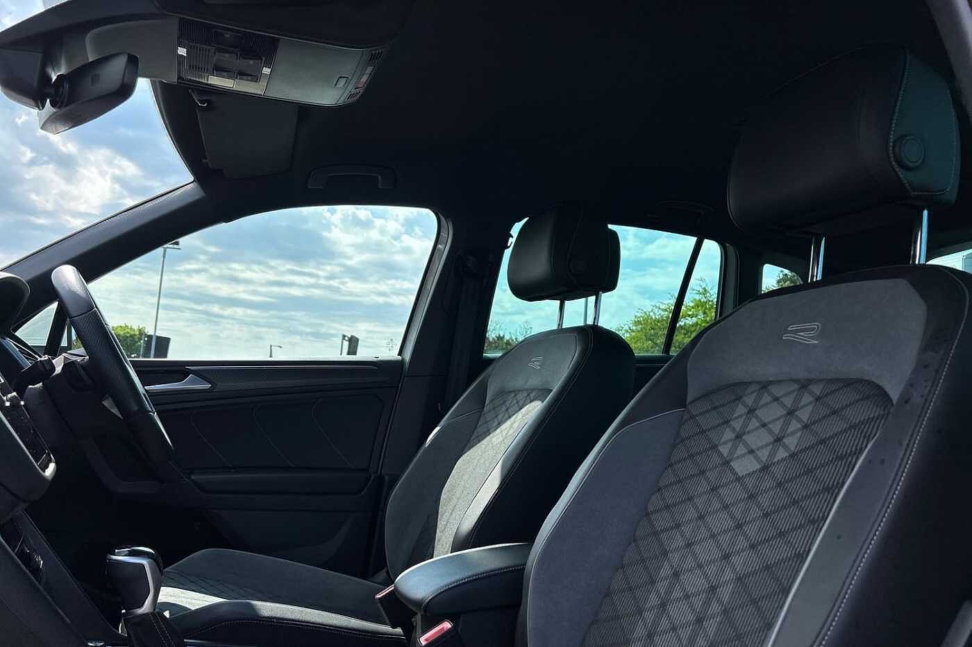 Volkswagen Tiguan 1.5 TSI (150ps) R-Line Edition EVO DSG
