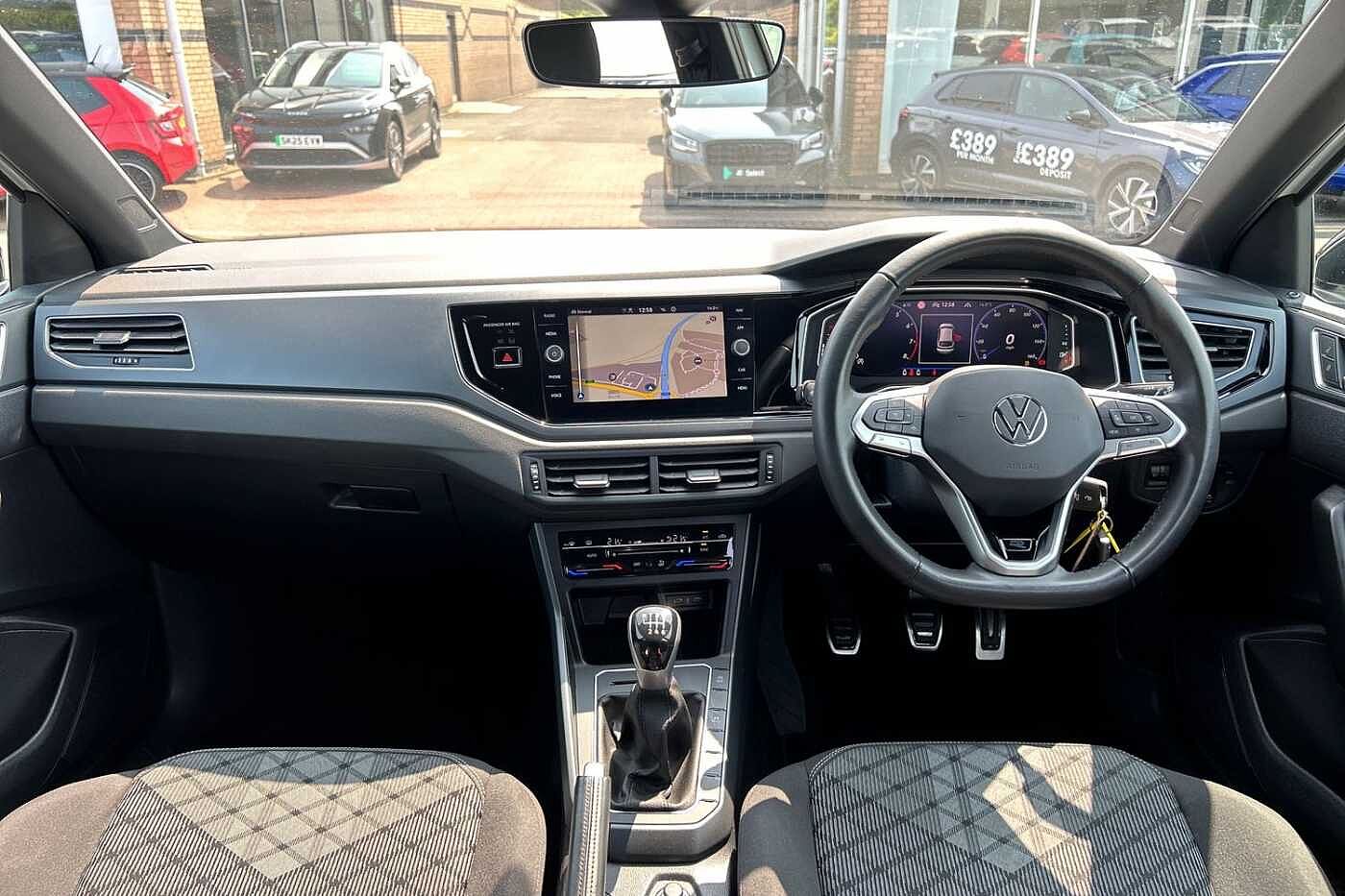 Volkswagen Taigo 1.0 TSI (110ps) R-Line
