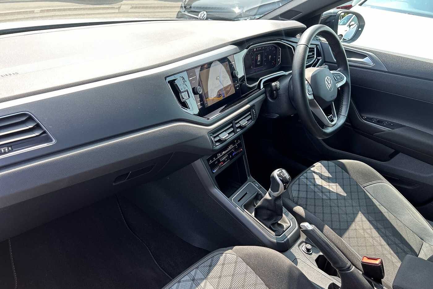 Volkswagen Taigo 1.0 TSI (110ps) R-Line
