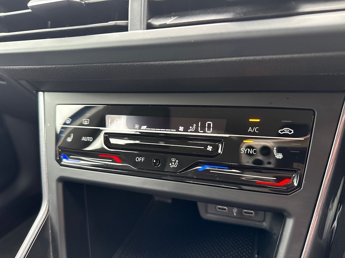Volkswagen Polo MK6 Facelift (2021) 1.0 TSI 95PS Style