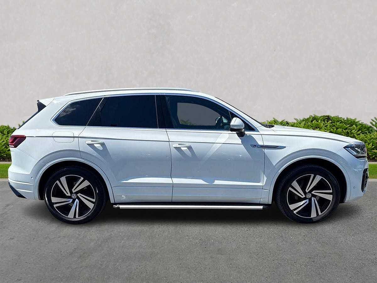 Volkswagen Touareg 3.0 V6 TDI 4Motion R-Line Tech 5Dr Tip Auto