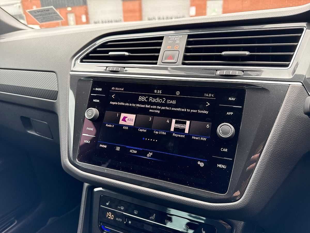 Volkswagen Tiguan 1.5 TSI (150ps) R-Line EVO DSG