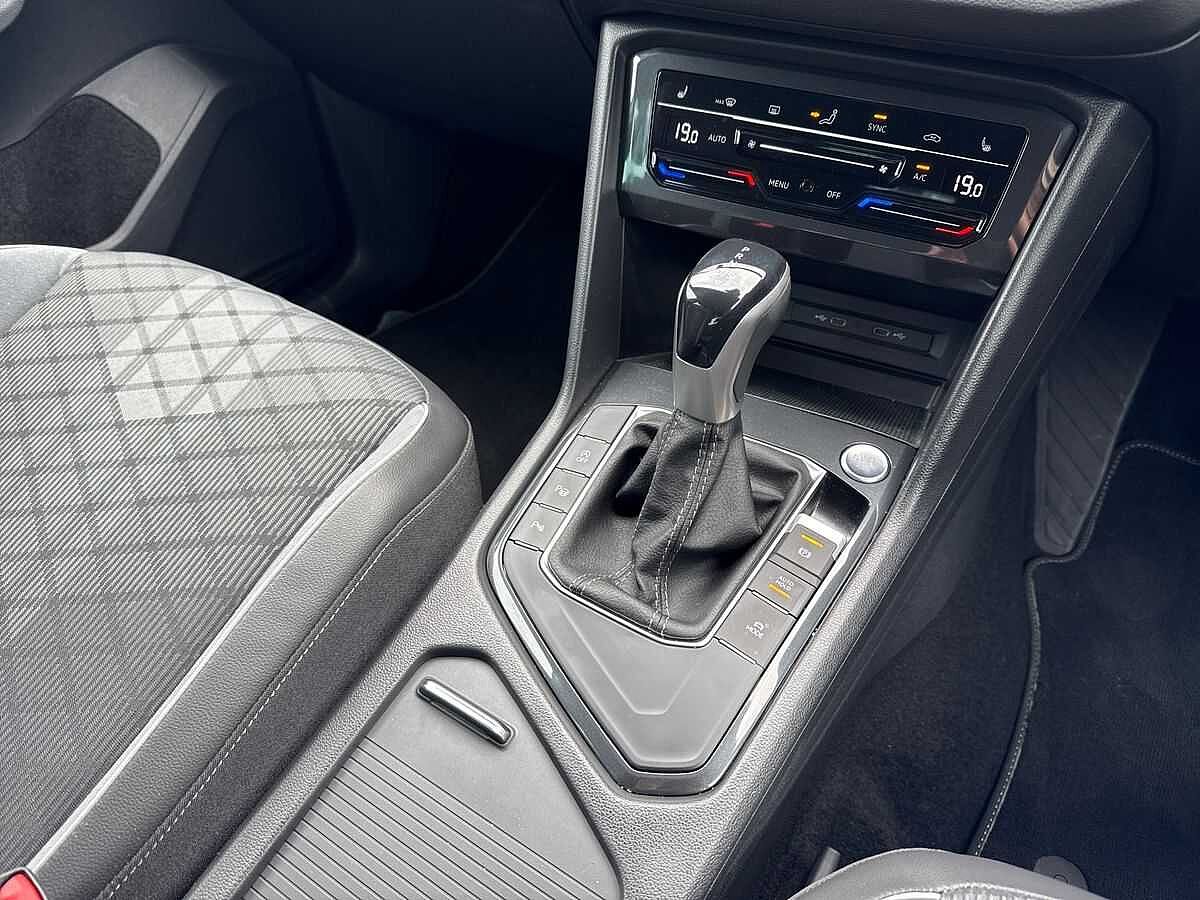 Volkswagen Tiguan 1.5 TSI (150ps) R-Line EVO DSG