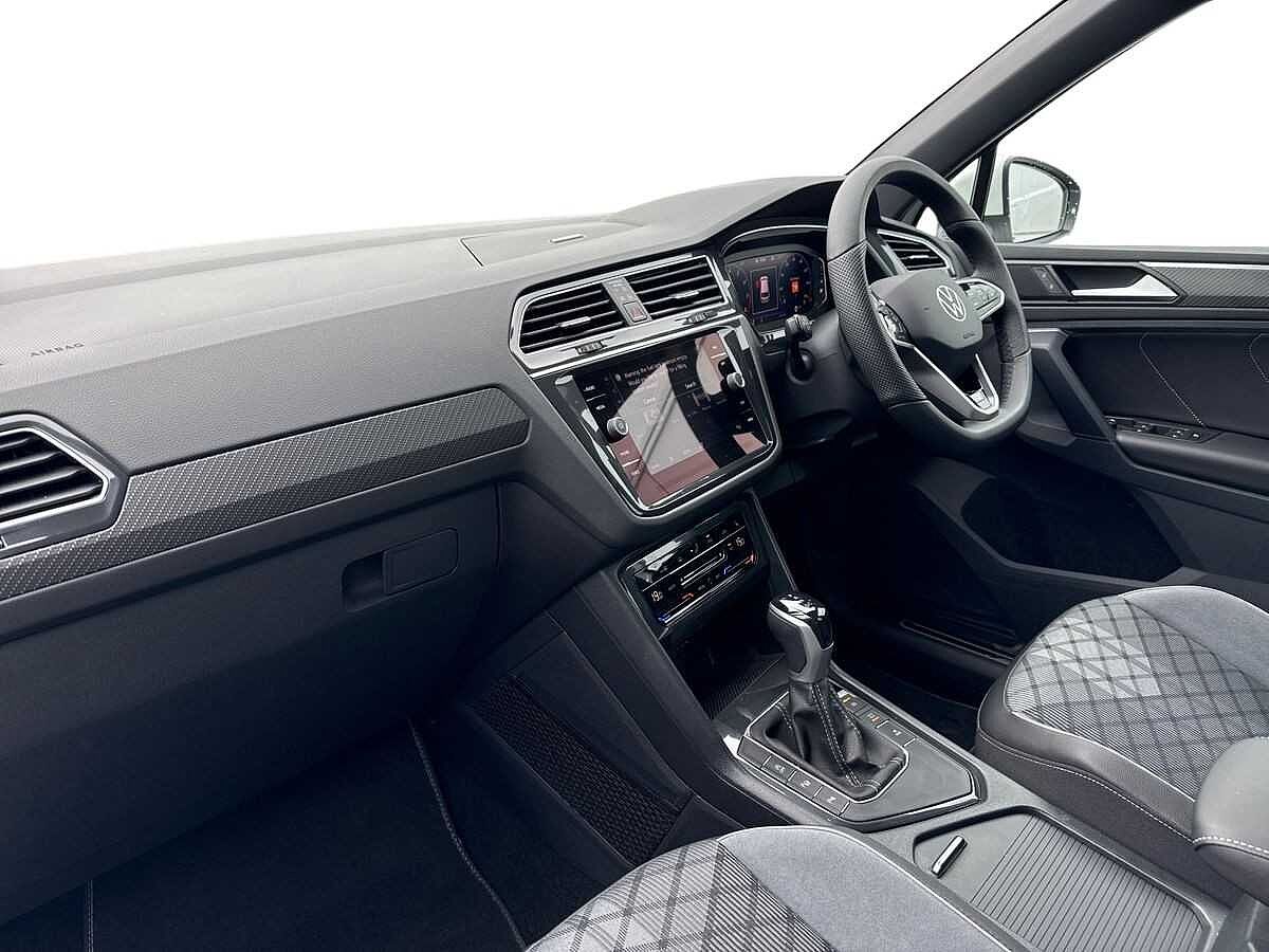 Volkswagen Tiguan 1.5 TSI (150ps) R-Line EVO DSG