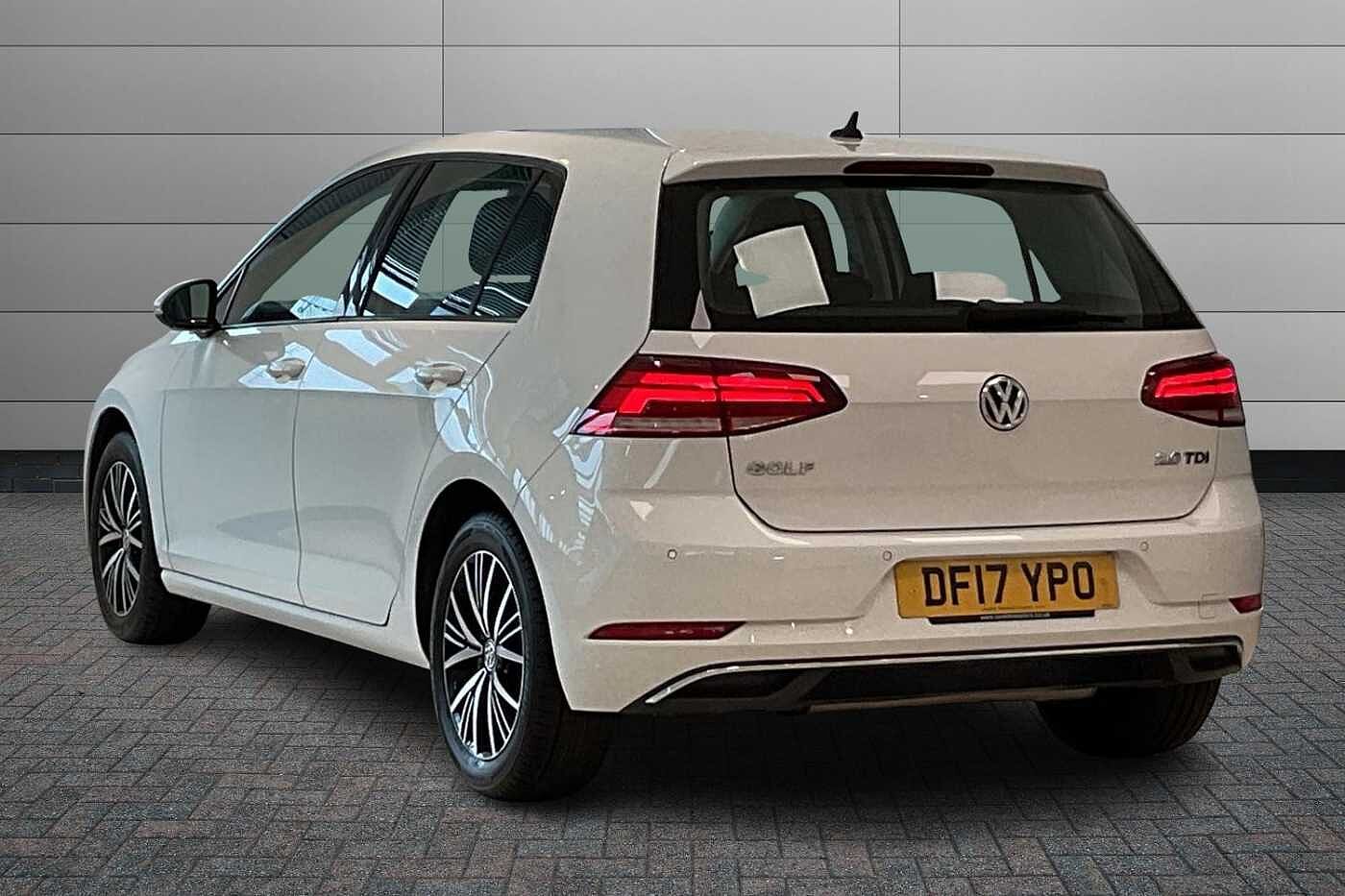 Volkswagen Golf 2.0 TDI BlueMotion Tech SE Nav Hatchback 5dr Diesel DSG Euro 6 (s/s) (150 ps)