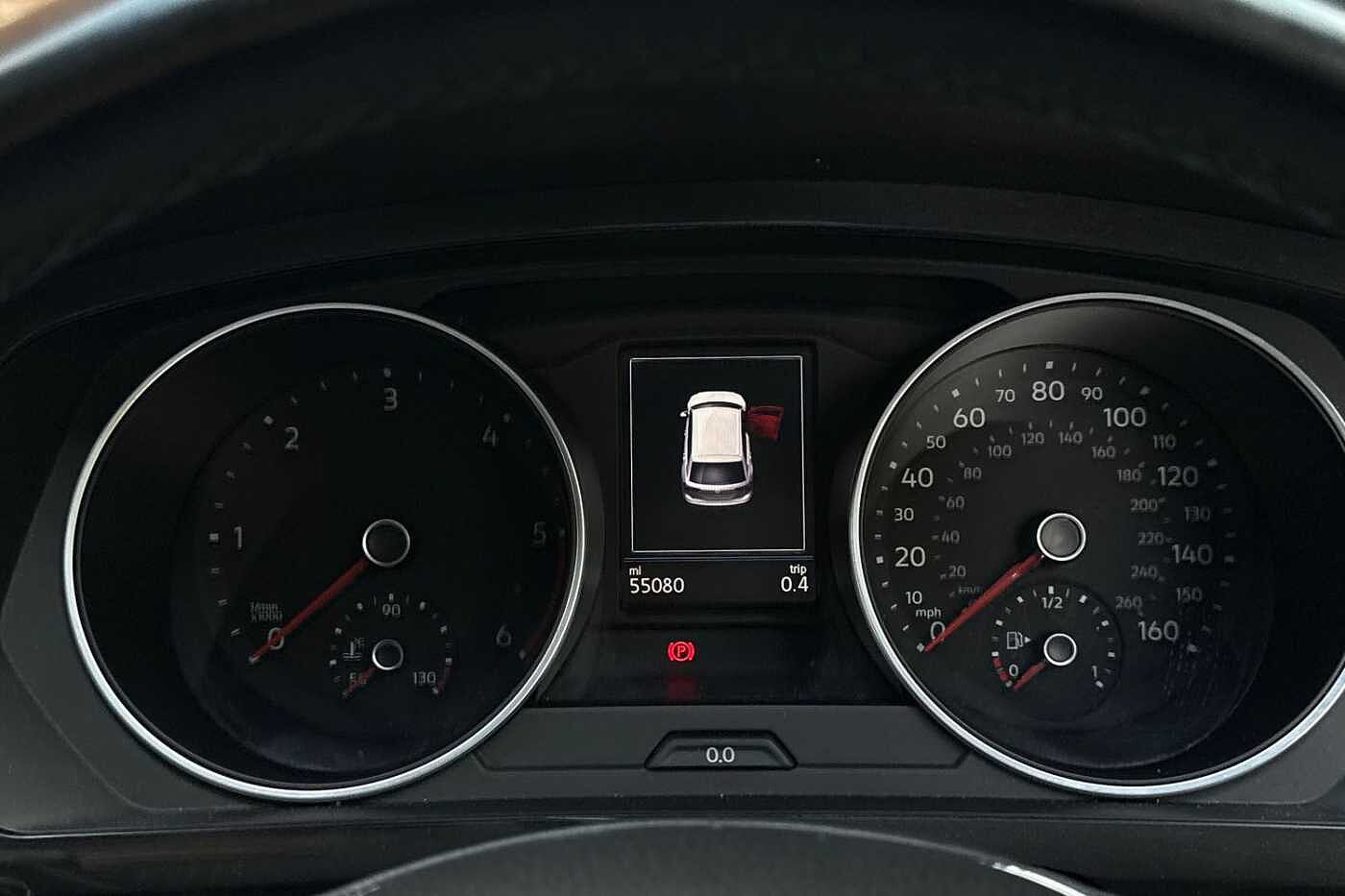 Volkswagen Tiguan 2.0 TDI SE Navigation SUV 5dr Diesel DSG Euro 6 (s/s) (150 ps)