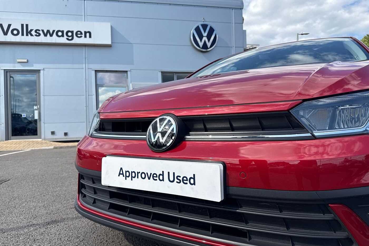 Volkswagen Polo 1.0 TSI Life Hatchback 5dr Petrol Manual Euro 6 (s/s) (95 ps)
