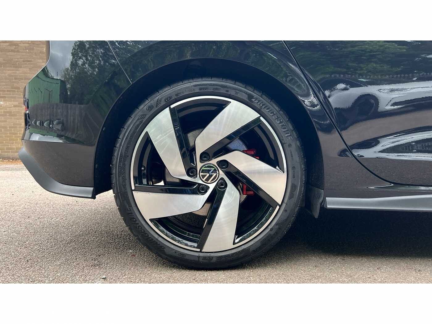 Volkswagen Golf 2.0 TSI GTI TCR 290ps DSG 5Dr