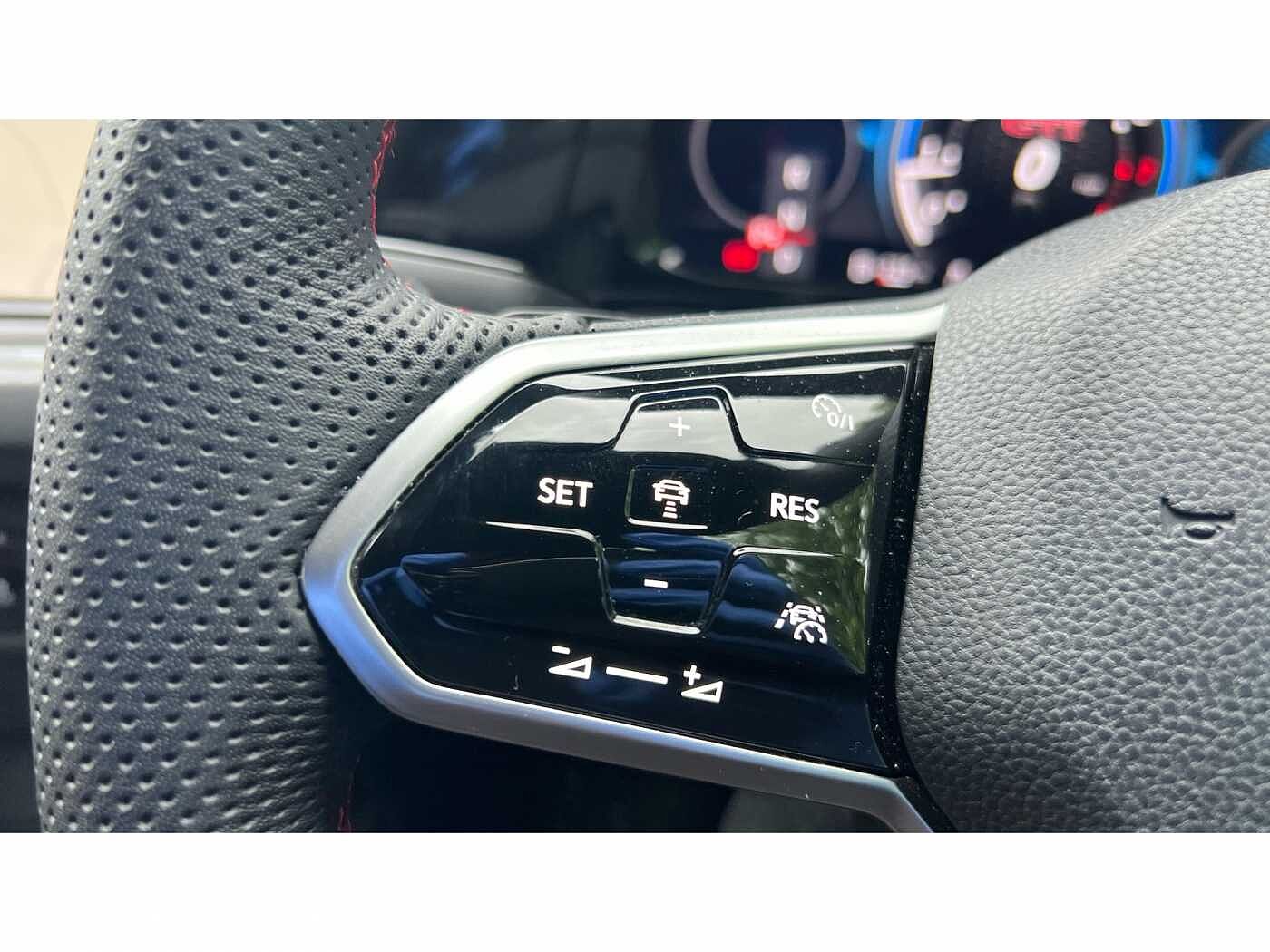 Volkswagen Golf 2.0 TSI GTI TCR 290ps DSG 5Dr